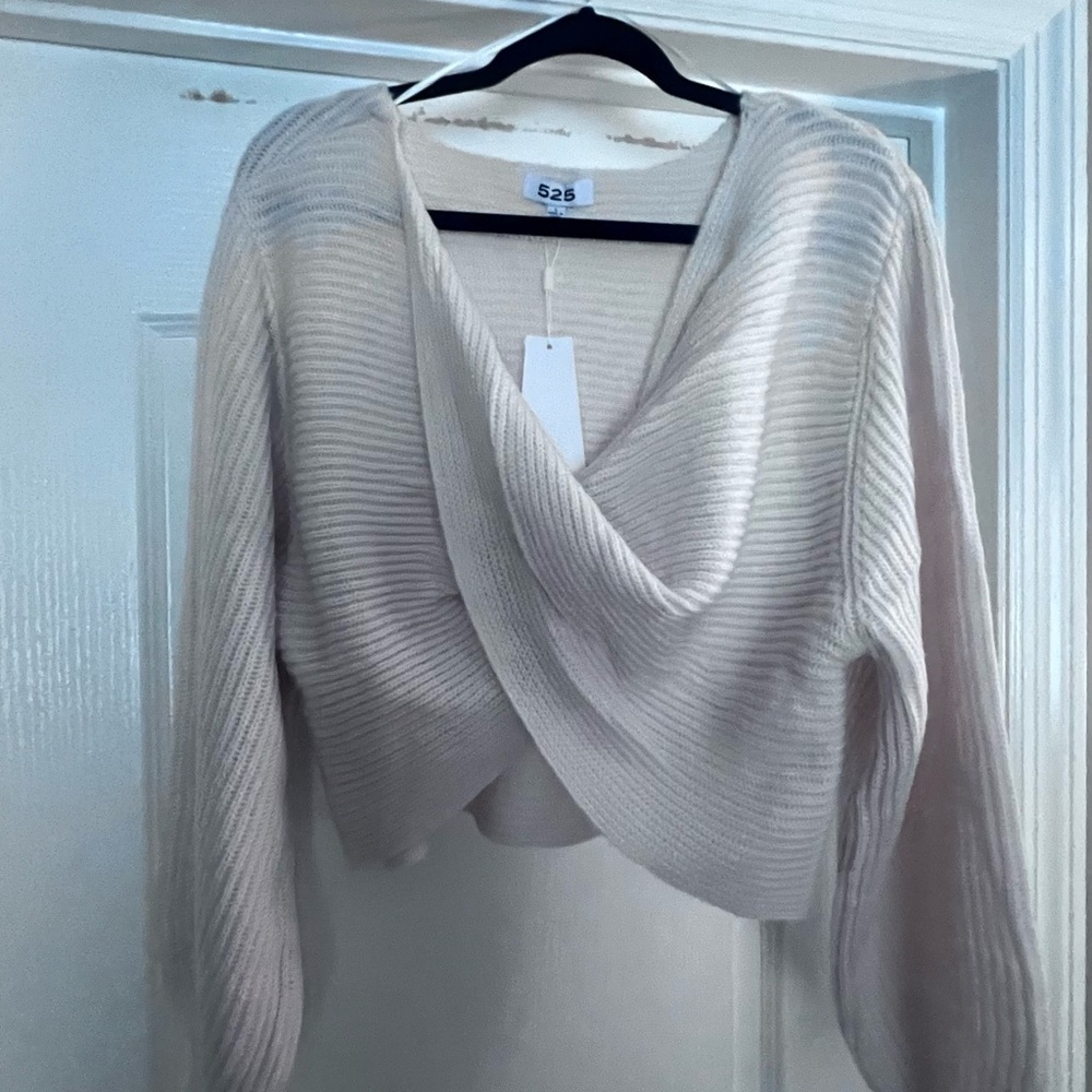 525 America Cream V-Neck Sweater